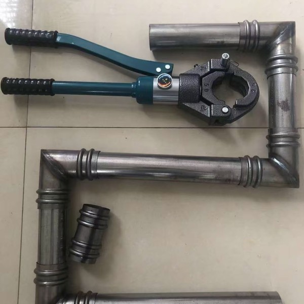 梨树鑫亿呈冷却管